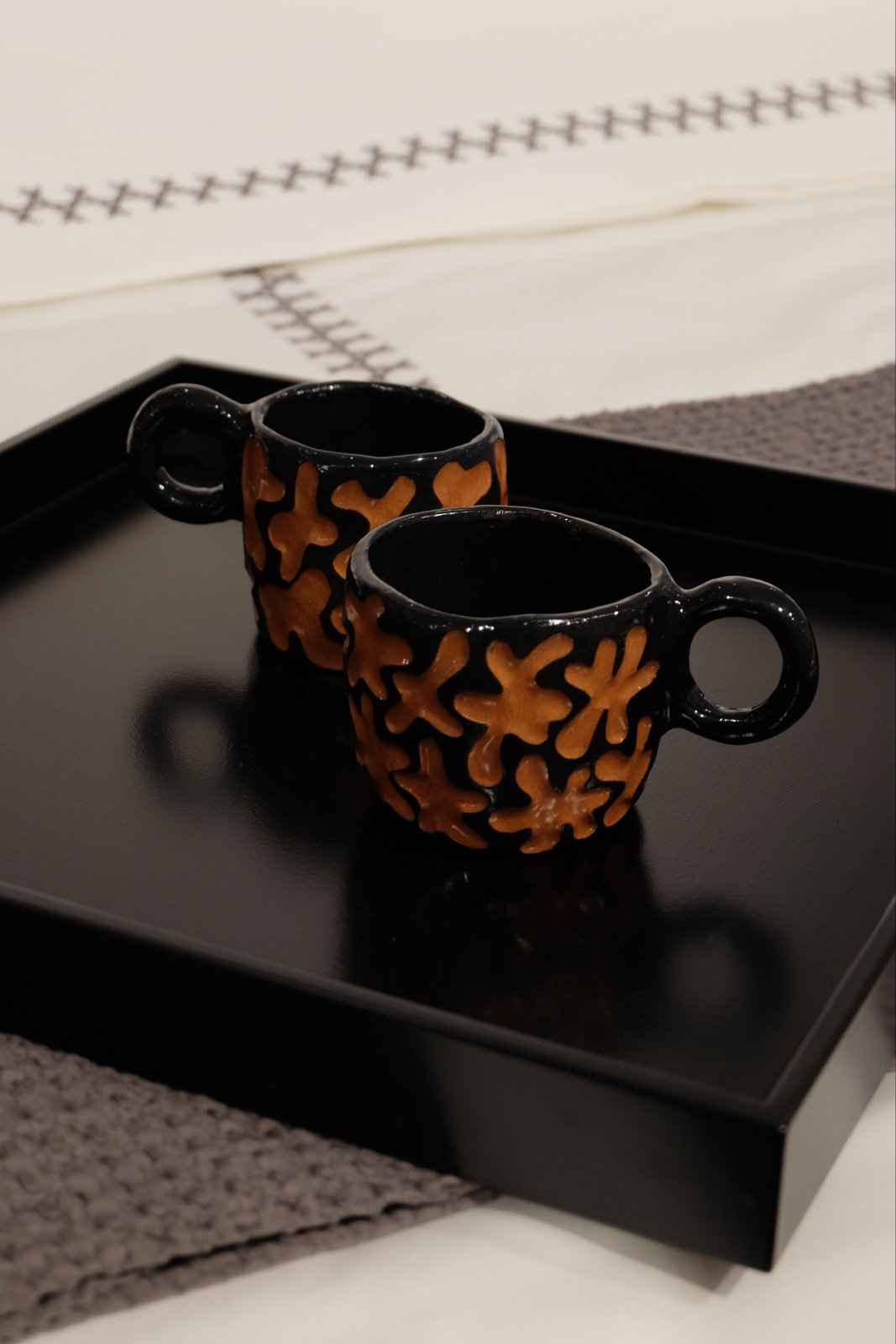 126134_cups_orange_black_1